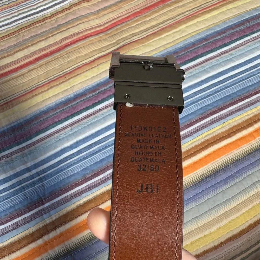 Dockers Mens Leather Belt Black & Brown Gunmetal Buckle 32/80 JBI Guatemala